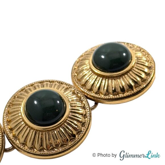 Trina Turk Green Cabochon Round Medallion Gold Tone Link Bracelet - Picture 5 of 10